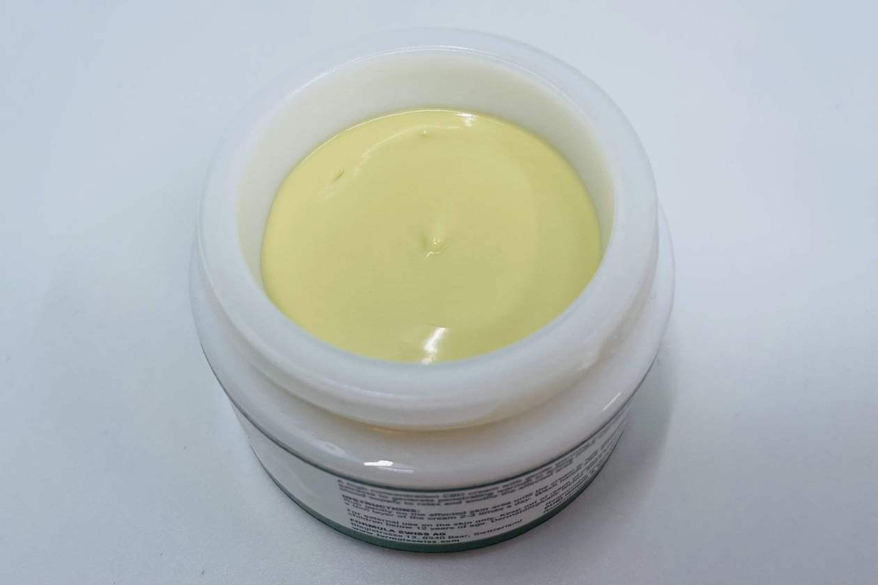 Formula Swiss AG CBD creme e bálsamos